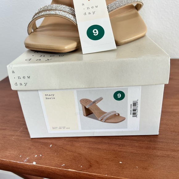 NWT, A New Day Women's Beige and Silver Strappy Heels - Picture 2 of 3